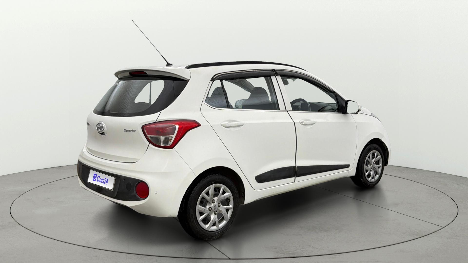 View 2019 Hyundai Grand i10 Sportz 1.2 Kappa Image 43 Used 2019 Hyundai Grand i10 Sportz 1.2 Kappa Image 43
