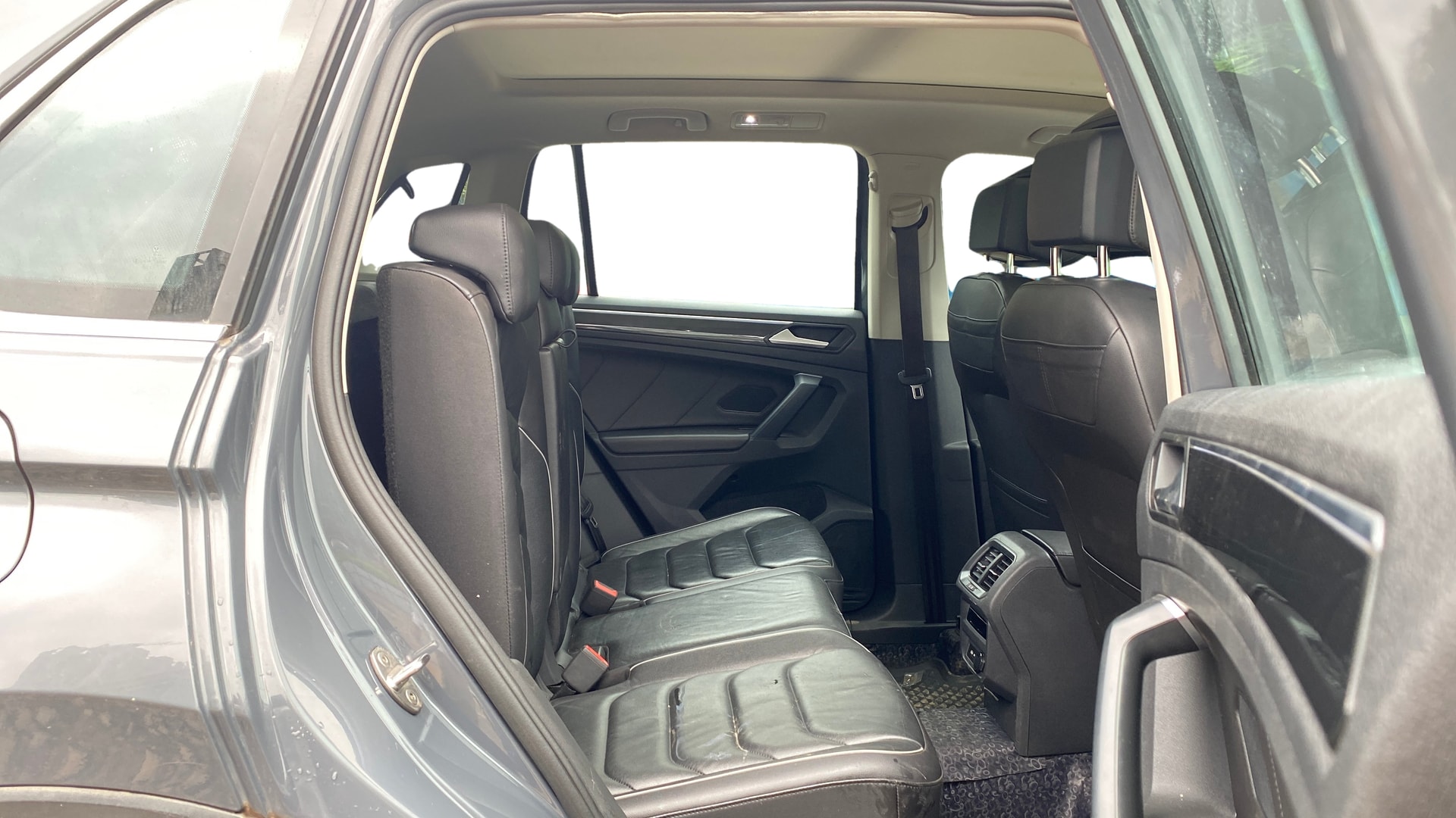 Used 2022 Volkswagen Tiguan Used 2022 Volkswagen Tiguan
