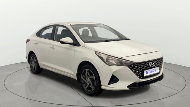 View Hyundai Verna Image 35 Used Hyundai Verna Image 35