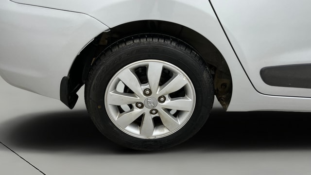 View Hyundai Xcent Image 24 Used Hyundai Xcent Image 24