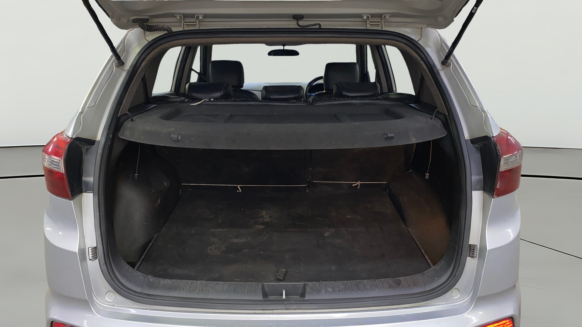 View 2015 Hyundai Creta 1.4 E Diesel Image 38 Used 2015 Hyundai Creta 1.4 E Diesel Image 38