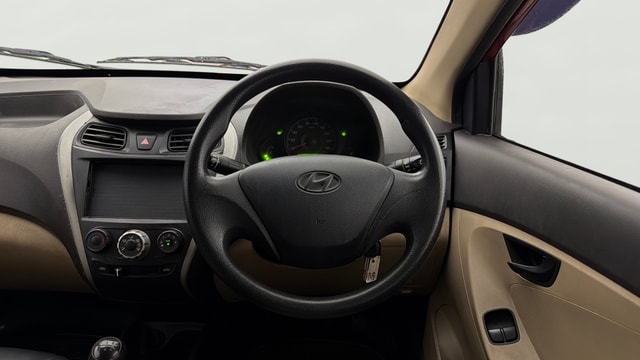 View Hyundai EON Image 20 Used Hyundai EON Image 20