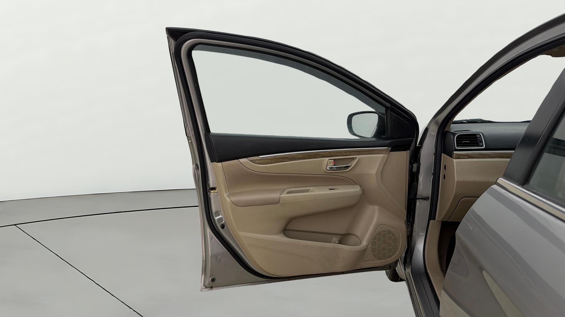 View 2021 Maruti Suzuki 1000 Base Variant Image 37 Used 2021 Maruti Suzuki 1000 Base Variant Image 37