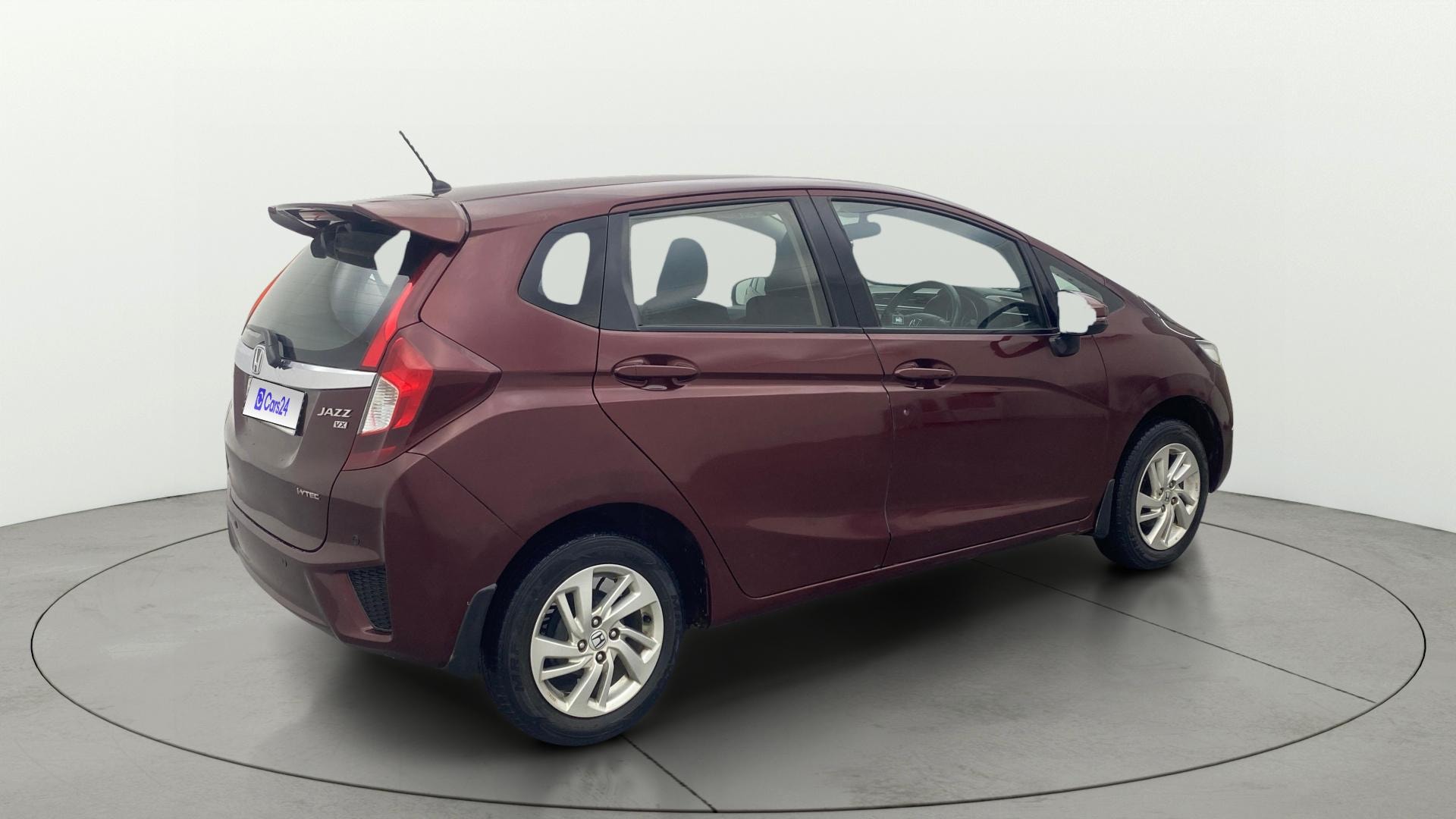 View 2016 Honda Jazz E MT Diesel Image 43 Used 2016 Honda Jazz E MT Diesel Image 43