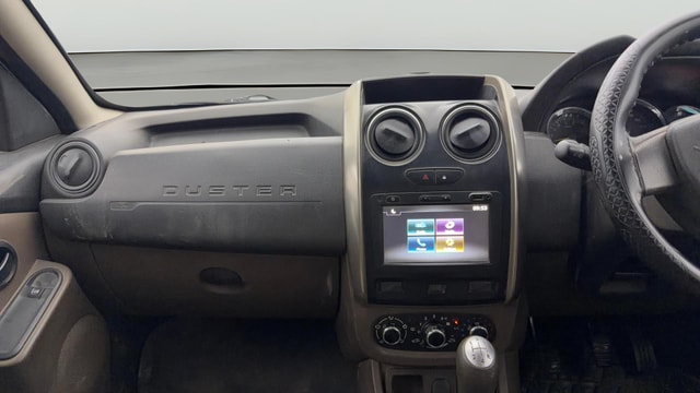 View Renault Duster Image 31 Used Renault Duster Image 31