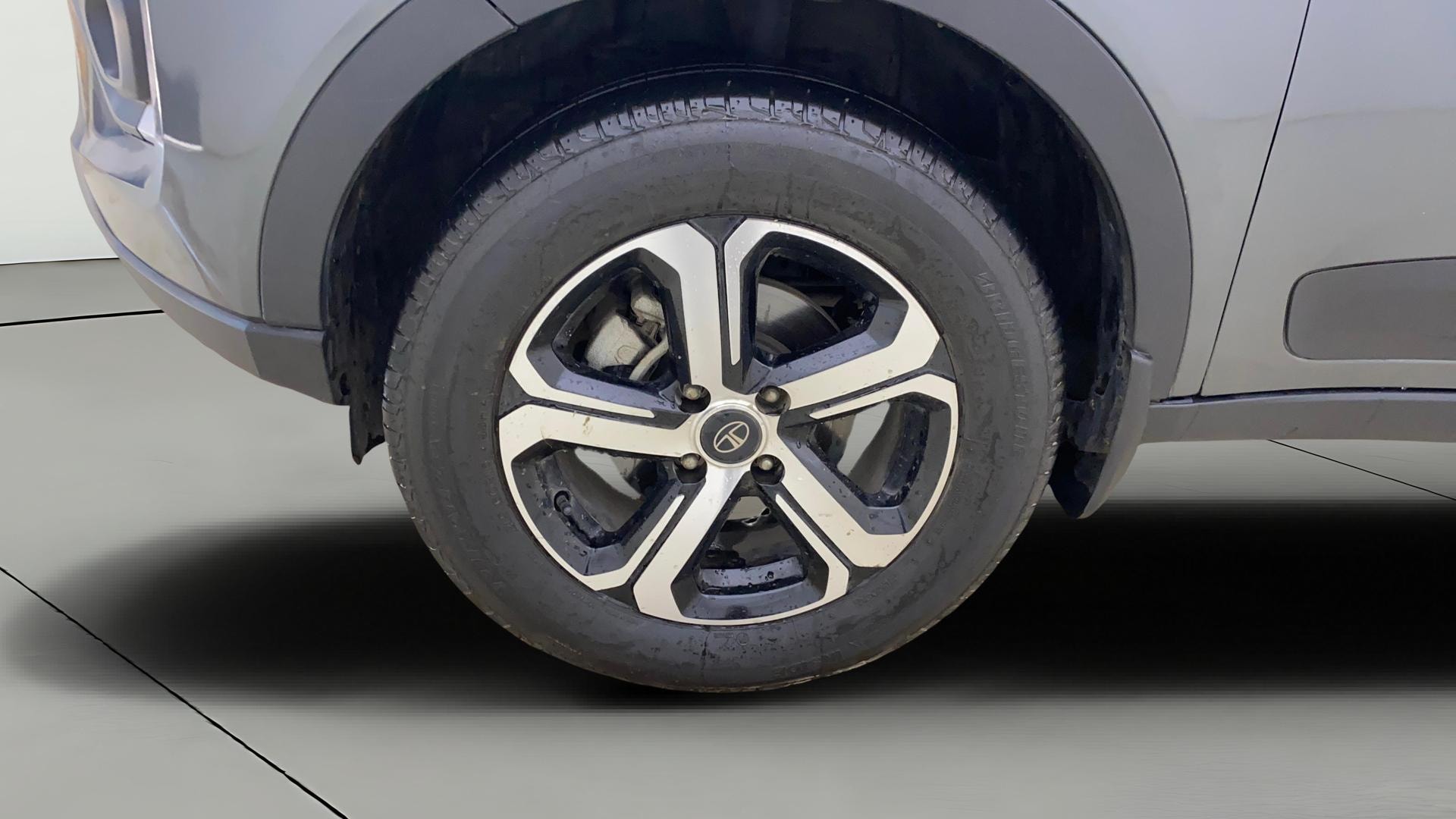 View 2023 Tata Nexon Revotron XE Image 30 Used 2023 Tata Nexon Revotron XE Image 30