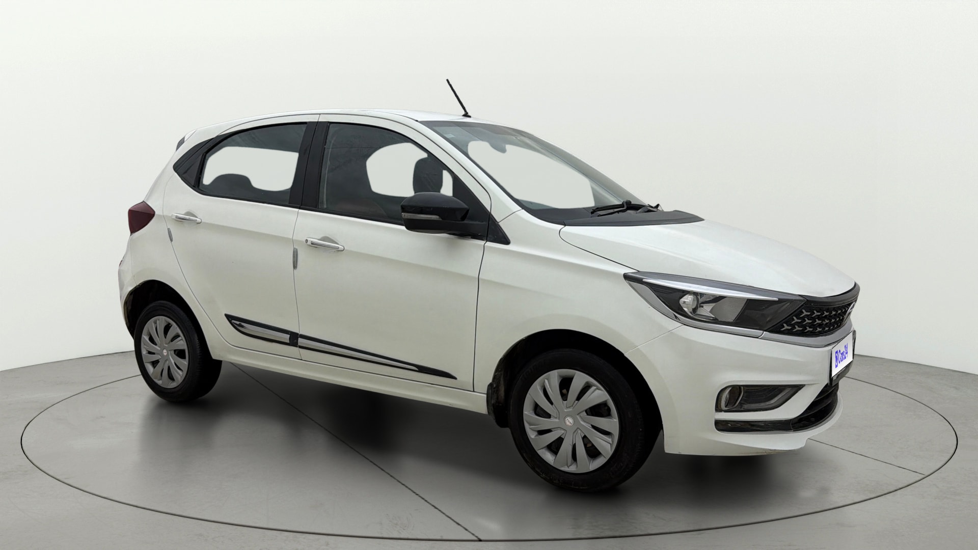 Used 2022 Tata Tiago Used 2022 Tata Tiago