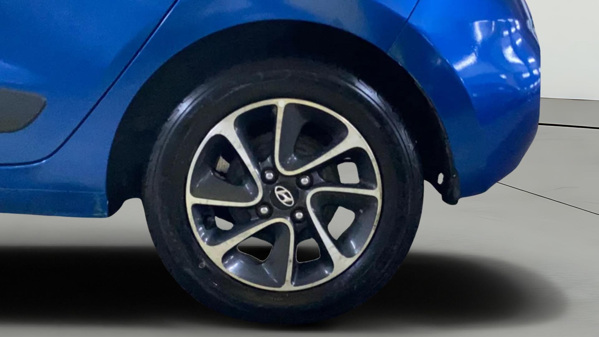 View 2018 Hyundai Grand i10 1.2 Asta Petrol Image 7 Used 2018 Hyundai Grand i10 1.2 Asta Petrol Image 7