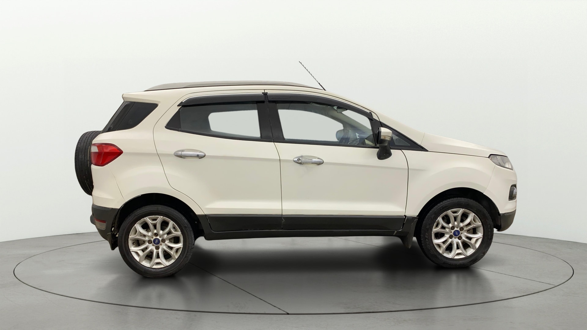 View 2014 Ford EcoSport 1.5 TDCi Diesel Ambiente BS IV Image 8 Used 2014 Ford EcoSport 1.5 TDCi Diesel Ambiente BS IV Image 8