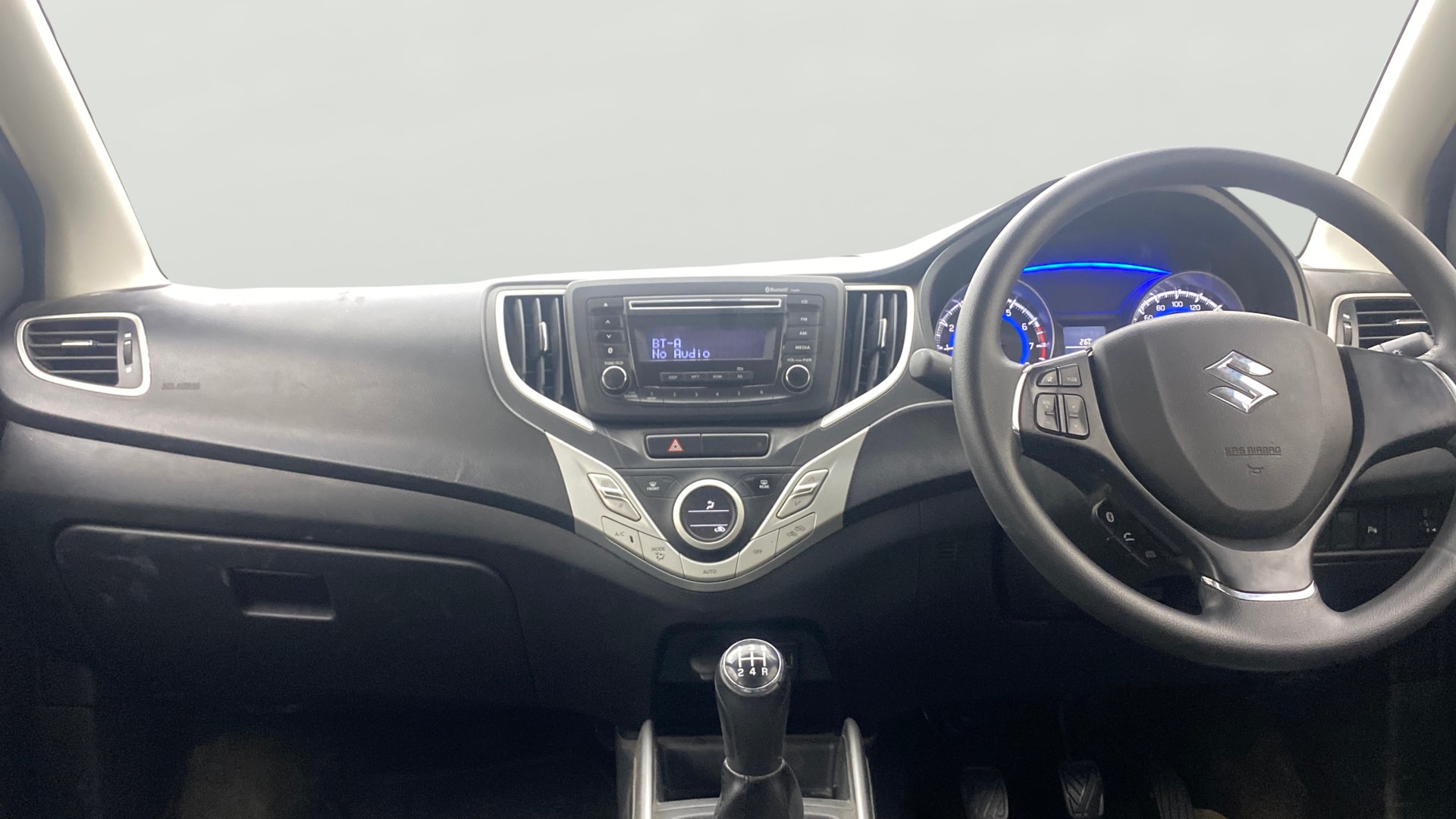 View 2018 Maruti Suzuki 1000 Base Variant Image 31 Used 2018 Maruti Suzuki 1000 Base Variant Image 31