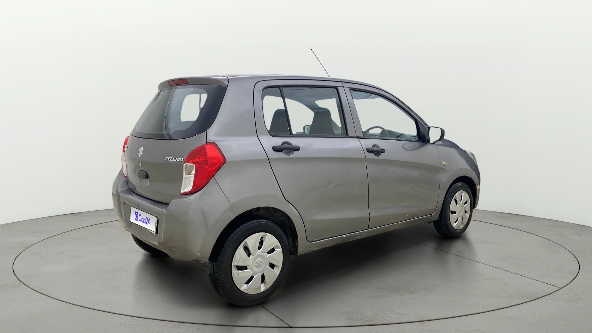 View 2016 Maruti Suzuki 1000 Base Variant Image 43 Used 2016 Maruti Suzuki 1000 Base Variant Image 43