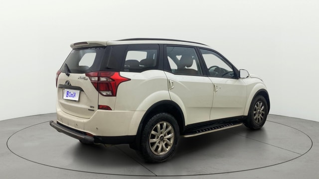 View Mahindra XUV500 Image 48 Used Mahindra XUV500 Image 48