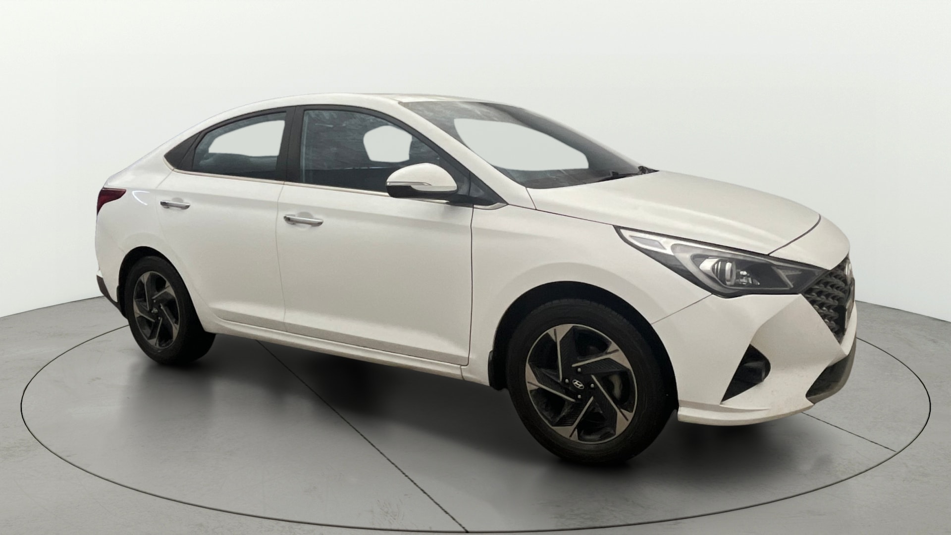 View 2019 Hyundai Verna 1.4 VTVT E Image 39 Used 2019 Hyundai Verna 1.4 VTVT E Image 39