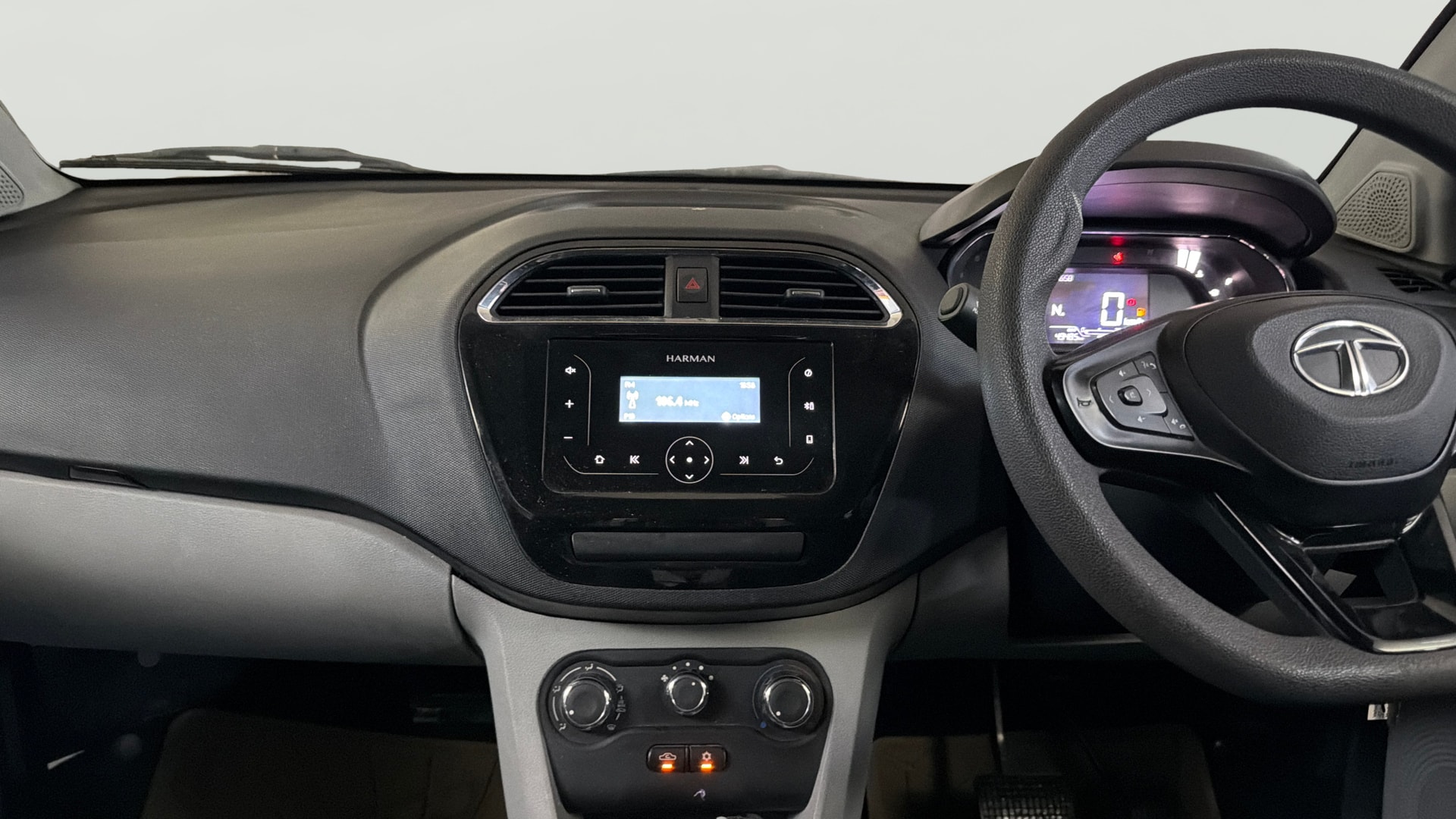 Used 2021 Tata Tiago Used 2021 Tata Tiago