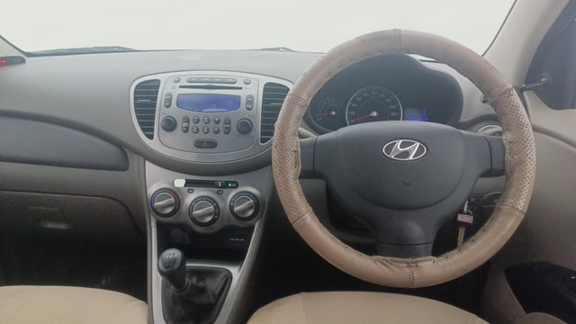 View Hyundai i10 Image 12 Used Hyundai i10 Image 12