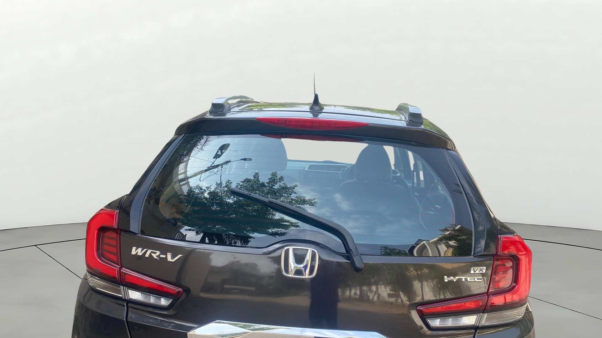 View 2020 Honda WR-V S MT Diesel Edge Edition Image 5 Used 2020 Honda WR-V S MT Diesel Edge Edition Image 5