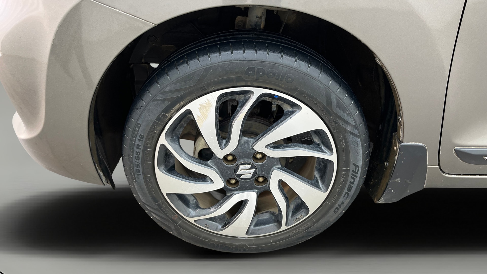 View 2019 Maruti Suzuki 1000 Base Variant Image 34 Used 2019 Maruti Suzuki 1000 Base Variant Image 34