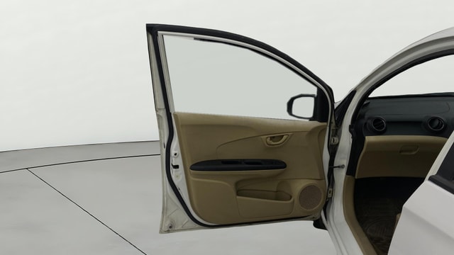 View Honda Amaze Image 30 Used Honda Amaze Image 30