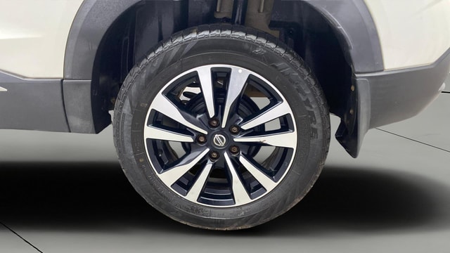 View Nissan Kicks Image 11 Used Nissan Kicks Image 11