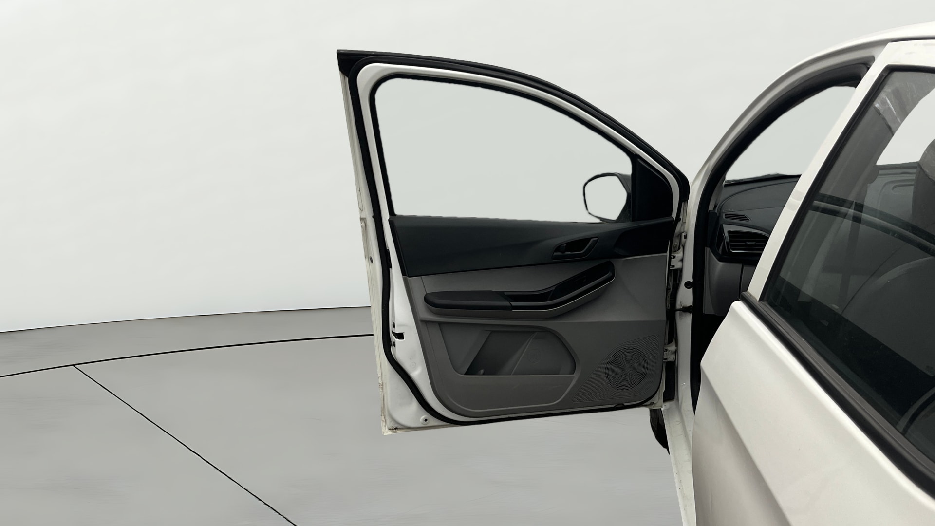 Used 2022 Tata Tiago Used 2022 Tata Tiago