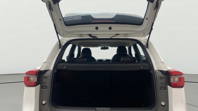View Nissan Magnite Image 38 Used Nissan Magnite Image 38