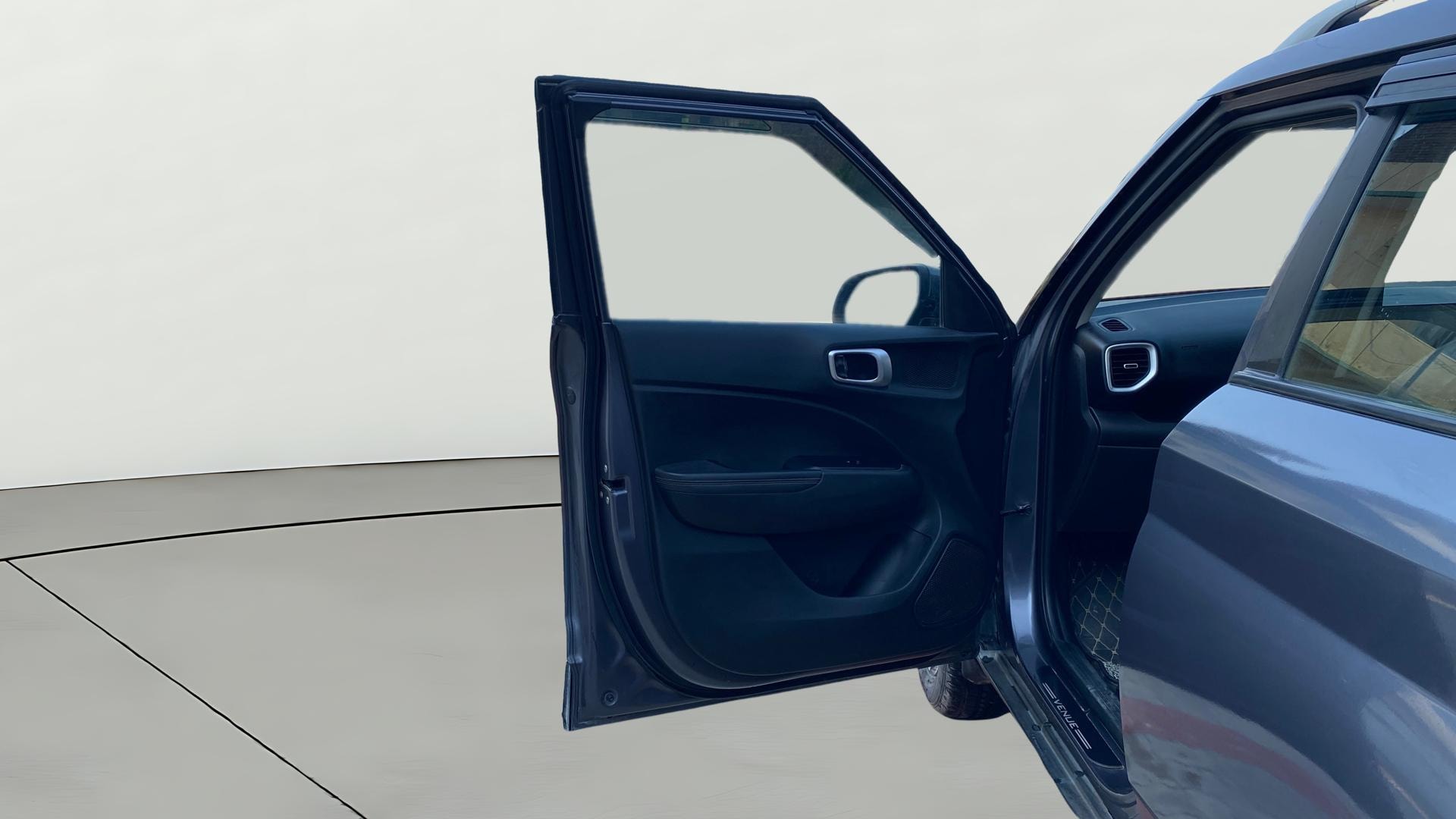 View 2020 Hyundai Venue SX (O) 1.0 Petrol Image 37 Used 2020 Hyundai Venue SX (O) 1.0 Petrol Image 37