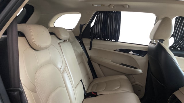 View MG Hector Image 29 Used MG Hector Image 29