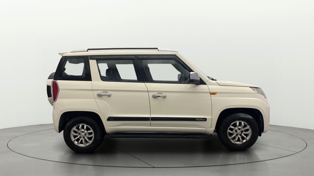 View Mahindra TUV300 Image 8 Used Mahindra TUV300 Image 8