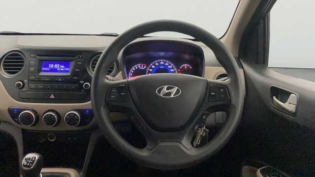 View Hyundai Grand i10 Image 20 Used Hyundai Grand i10 Image 20