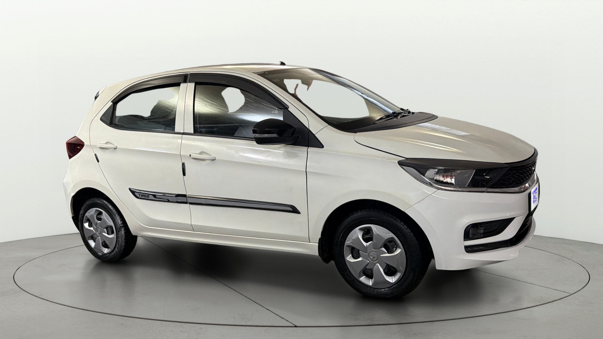 View 2023 Tata Tiago Revotorq XB Image 36 Used 2023 Tata Tiago Revotorq XB Image 36