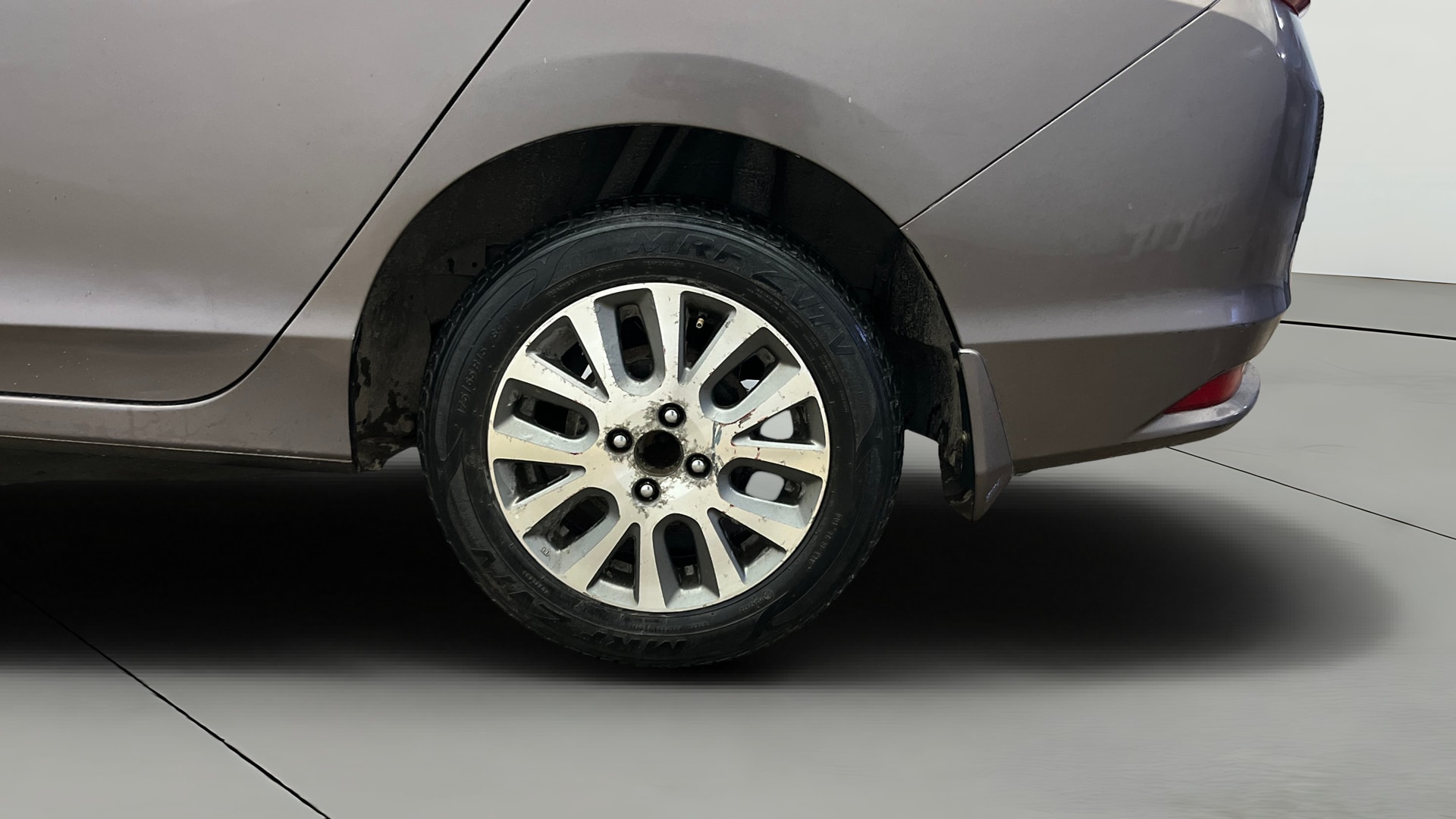 View 2014 Honda City ZX MT Diesel Anniversary Edition Image 8 Used 2014 Honda City ZX MT Diesel Anniversary Edition Image 8