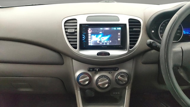 View Hyundai i10 Image 17 Used Hyundai i10 Image 17