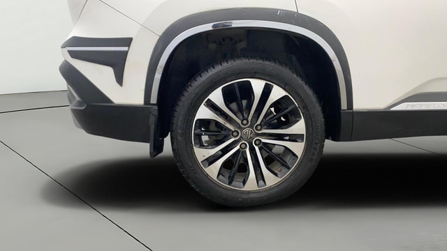 View MG Hector Image 35 Used MG Hector Image 35