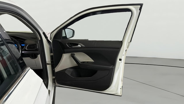 View Volkswagen Taigun Image 48 Used Volkswagen Taigun Image 48