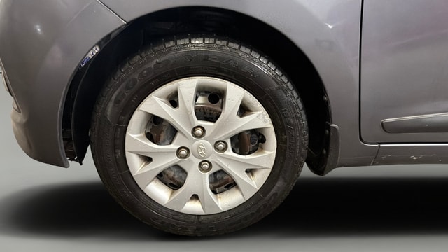 View Hyundai Grand i10 Image 27 Used Hyundai Grand i10 Image 27