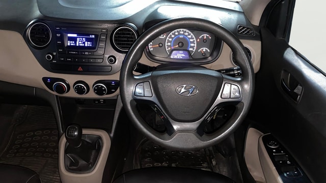 View Hyundai Grand i10 Image 20 Used Hyundai Grand i10 Image 20