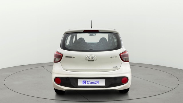 View Hyundai Grand i10 Image 38 Used Hyundai Grand i10 Image 38