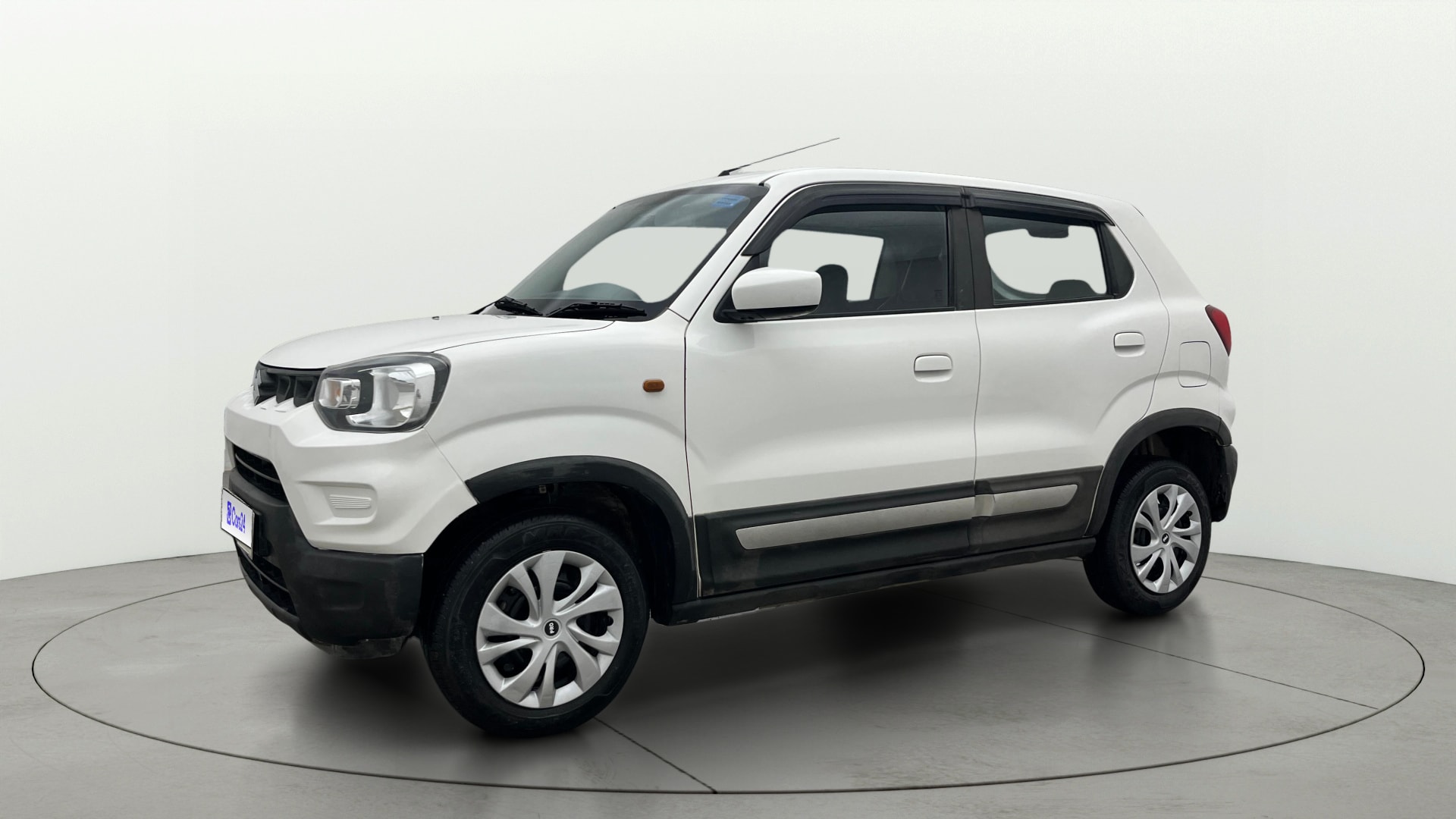 View 2020 Maruti Suzuki 1000 Base Variant Image 35 Used 2020 Maruti Suzuki 1000 Base Variant Image 35