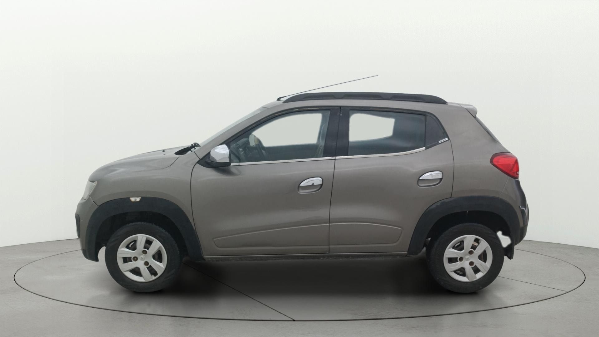 View 2016 Renault Kwid RXL 1.0 BS IV Image 5 Used 2016 Renault Kwid RXL 1.0 BS IV Image 5