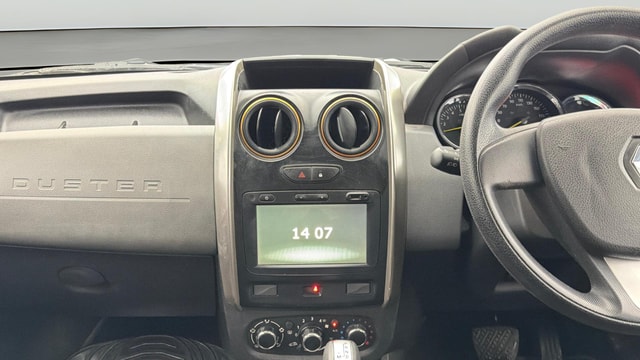 View Renault Duster Image 17 Used Renault Duster Image 17