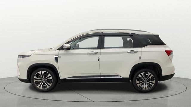 View MG Hector Plus Image 28 Used MG Hector Plus Image 28