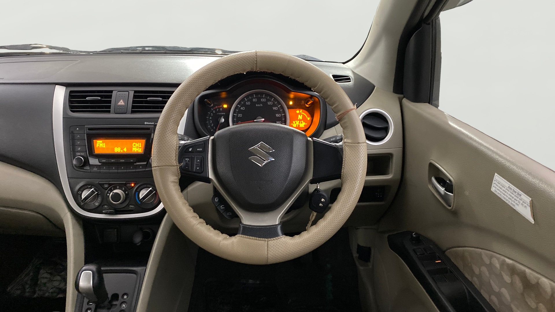 View 2016 Maruti Suzuki 1000 Base Variant Image 20 Used 2016 Maruti Suzuki 1000 Base Variant Image 20