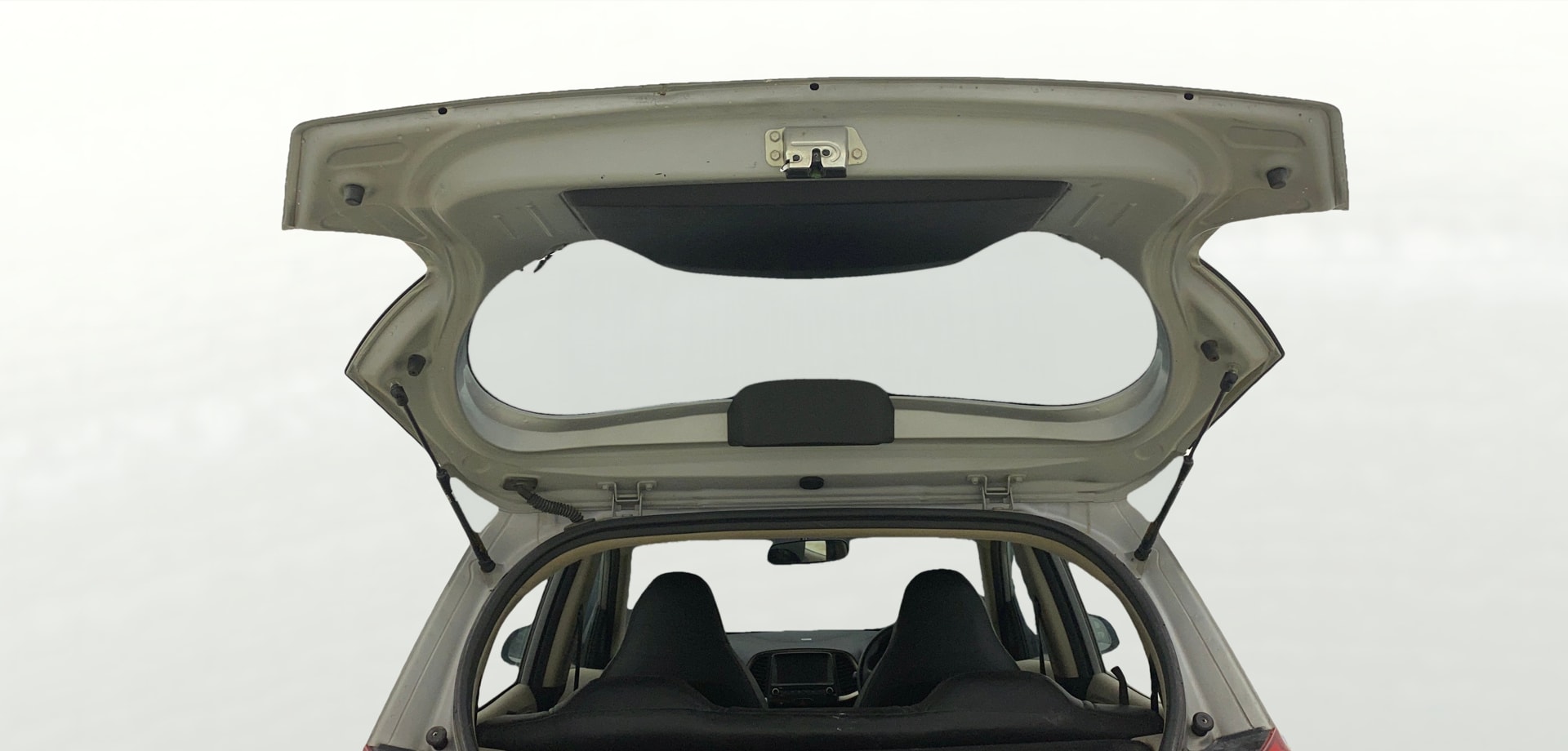 View 2019 Hyundai New Santro D-Lite Petrol Image 16 Used 2019 Hyundai New Santro D-Lite Petrol Image 16