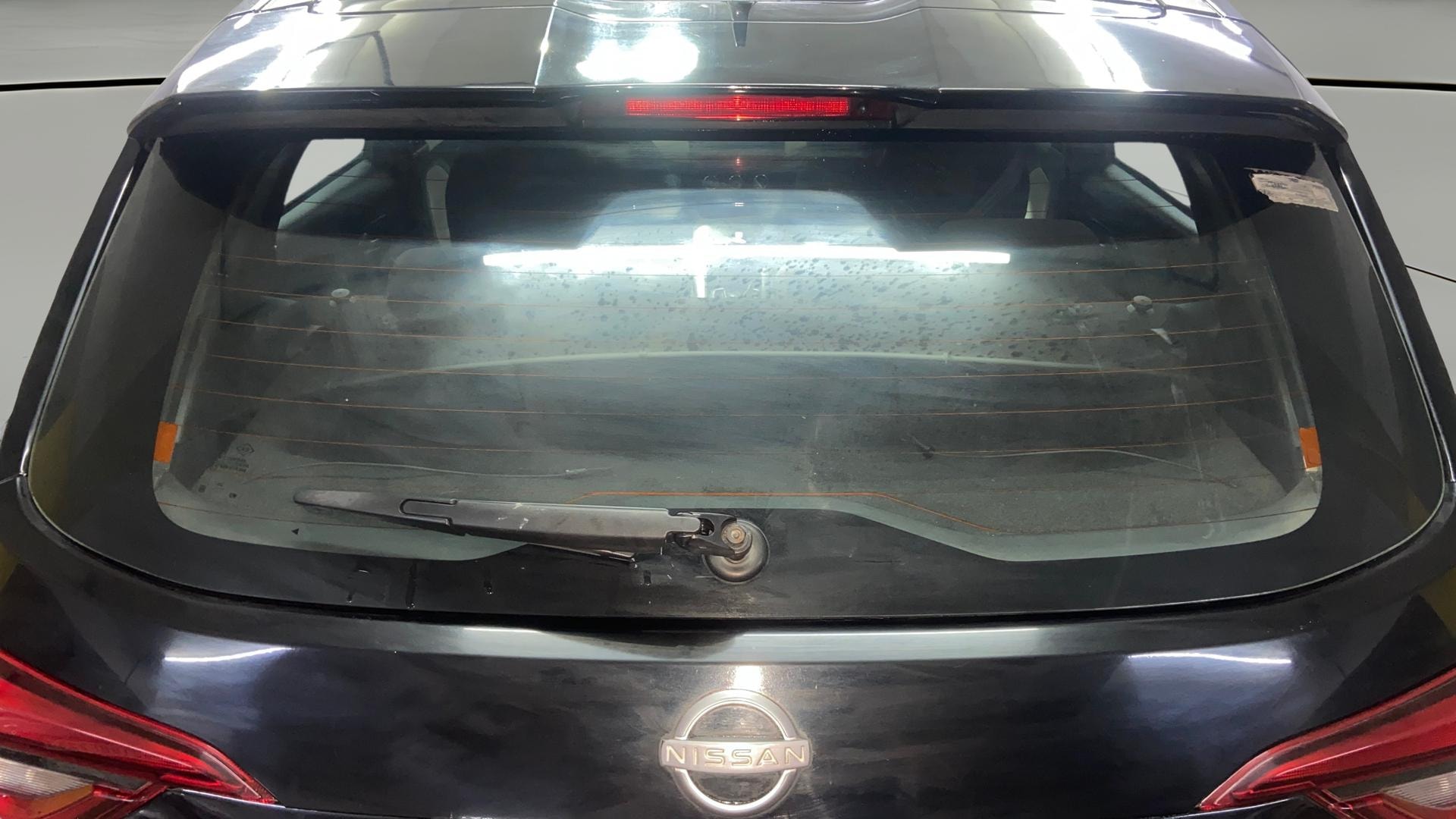 View 2022 Nissan Magnite Turbo XV CVT Image 4 Used 2022 Nissan Magnite Turbo XV CVT Image 4