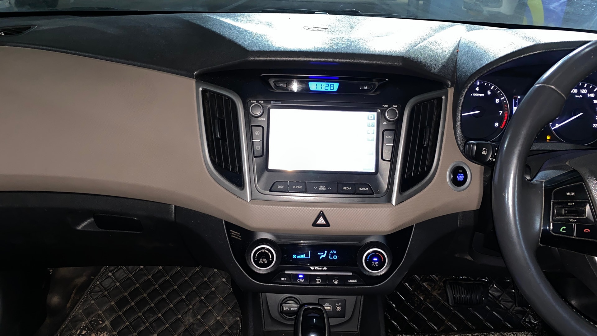 View 2017 Hyundai Creta 1.4 E Diesel Image 17 Used 2017 Hyundai Creta 1.4 E Diesel Image 17