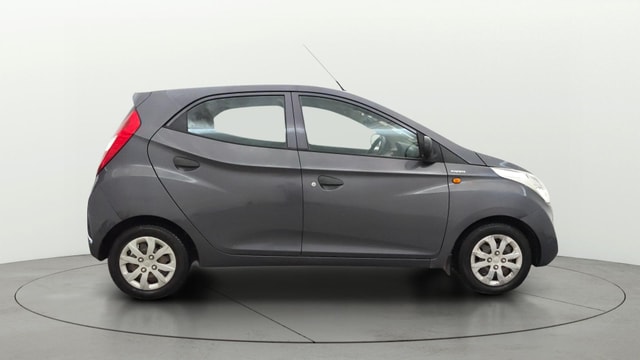 View Hyundai EON Image 8 Used Hyundai EON Image 8