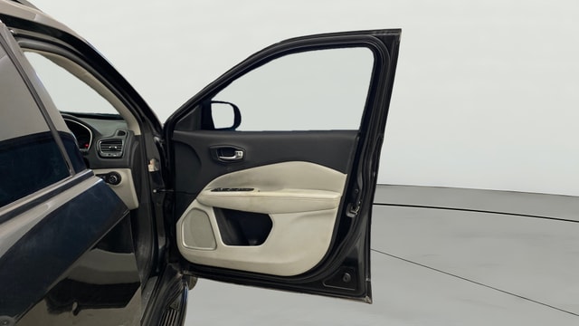 View Jeep Compass Image 46 Used Jeep Compass Image 46