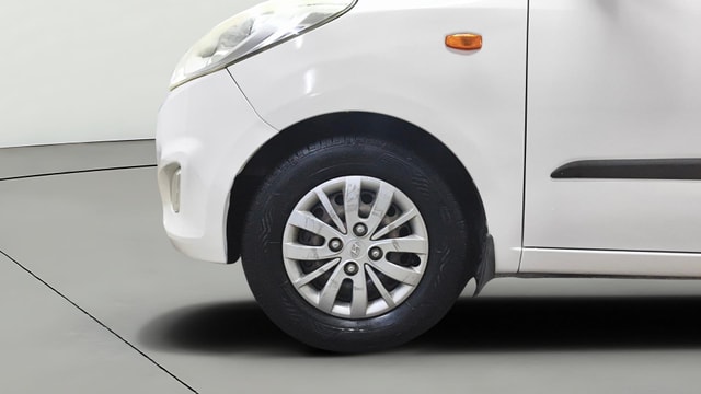 View Hyundai i10 Image 27 Used Hyundai i10 Image 27