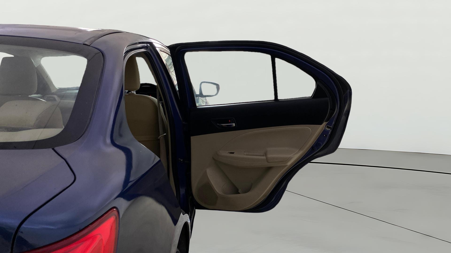 View 2019 Maruti Suzuki 1000 Base Variant Image 7 Used 2019 Maruti Suzuki 1000 Base Variant Image 7