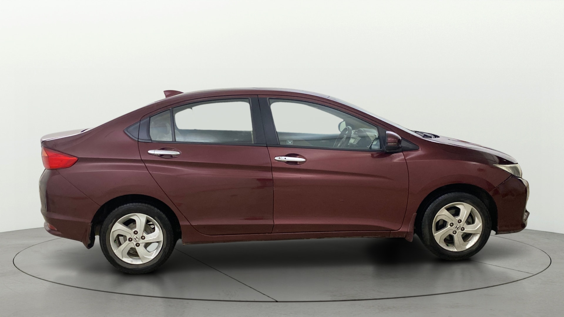 View 2016 Honda City ZX MT Diesel Anniversary Edition Image 27 Used 2016 Honda City ZX MT Diesel Anniversary Edition Image 27